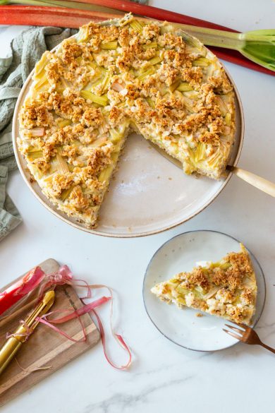 Veganer Rhabarber-Pudding-Streusel