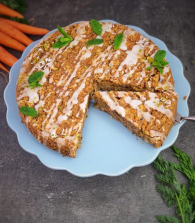 Karotten-Walnuss-Kuchen